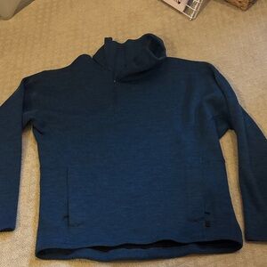 Lululemon Blue Pullover 3/4 zip. Fleece lined. Size small